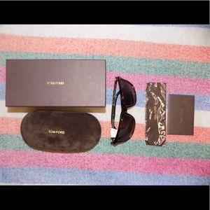 Tom Ford Karlie Sunglasses - TF392 52J